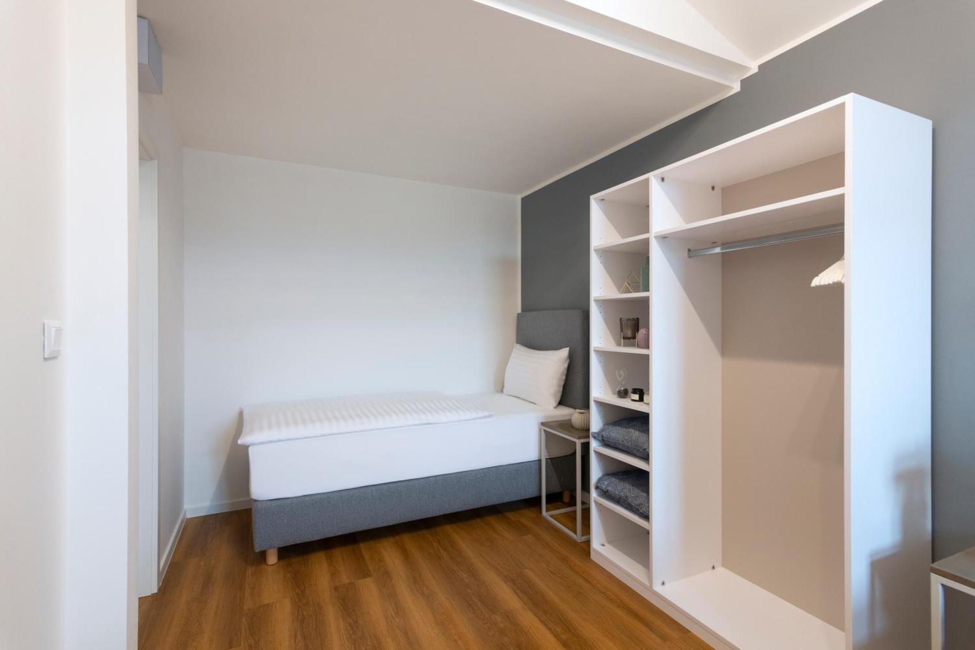 Hidden Art Boutique Residence By Dwellfort Praha Bagian luar foto